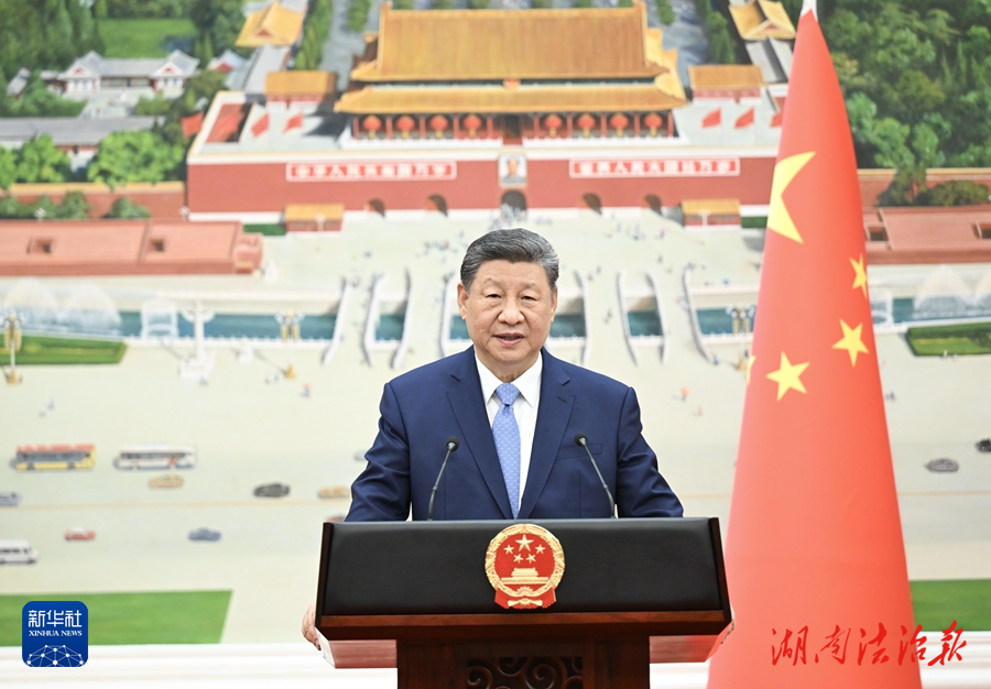 习近平接受外国新任驻华大使递交国书