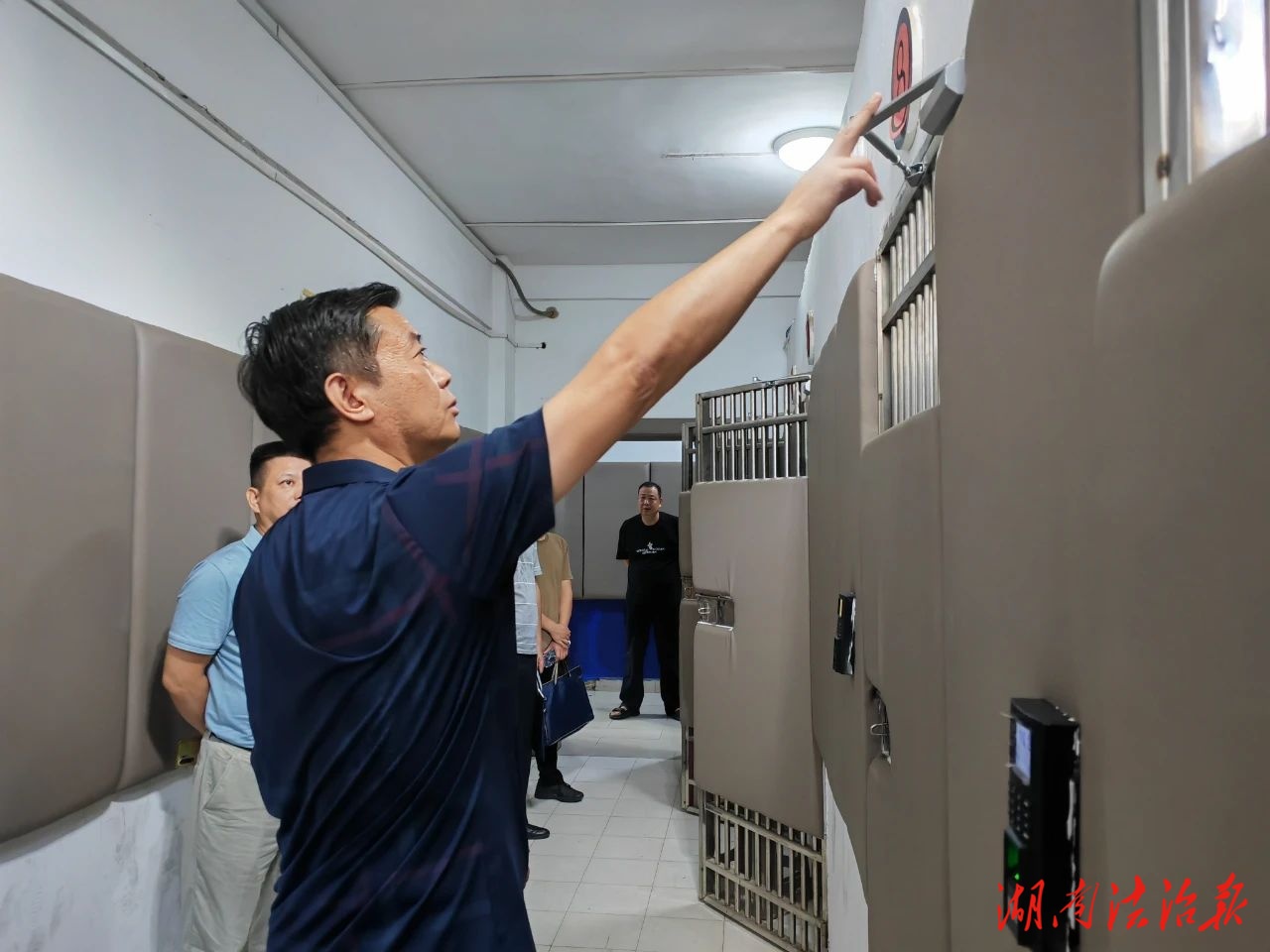 湖南省高院督查指導(dǎo)冷水灘區(qū)法院安全保衛(wèi)工作
