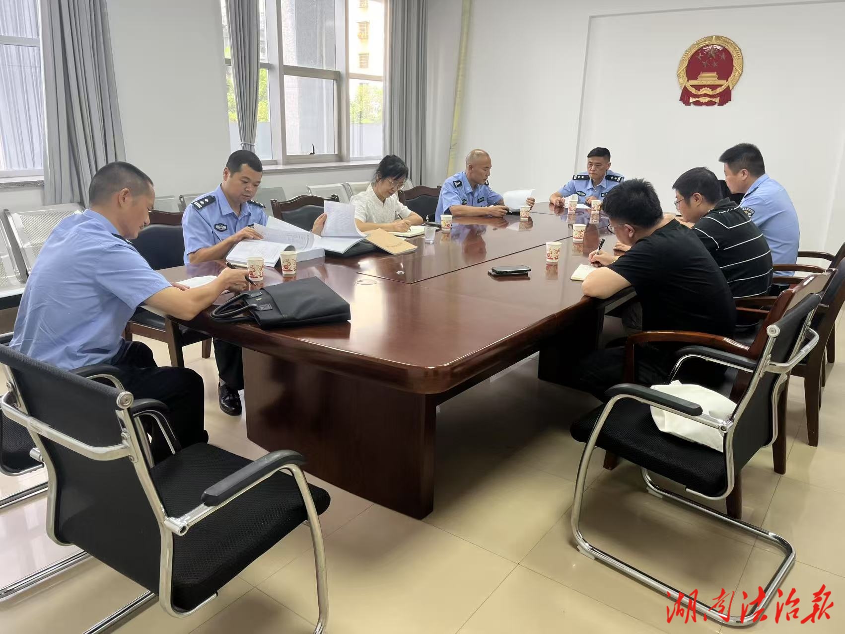 益陽(yáng)中院法警支隊(duì)來(lái)赫山區(qū)法院督導(dǎo)安保工作