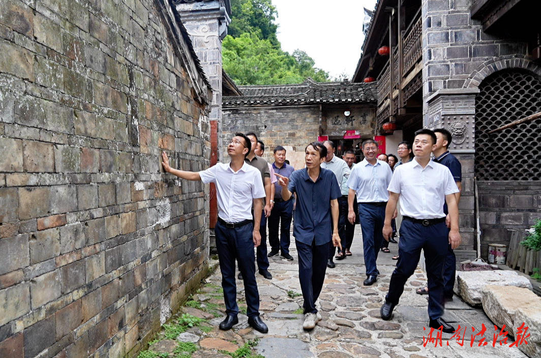 新寧縣主要領(lǐng)導(dǎo)帶隊調(diào)研文物古建筑消防安全工作