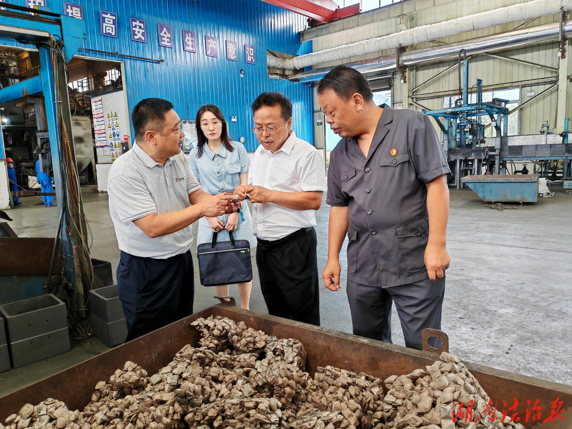 湘西州中級人民法院到瀘溪走訪調(diào)研民營企業(yè)