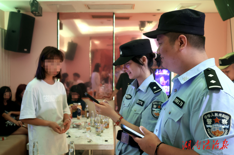 【平安护航2025】竭“警”全力 守护当“夏” 邵东公安开展夏夜治安集中清查统一行动