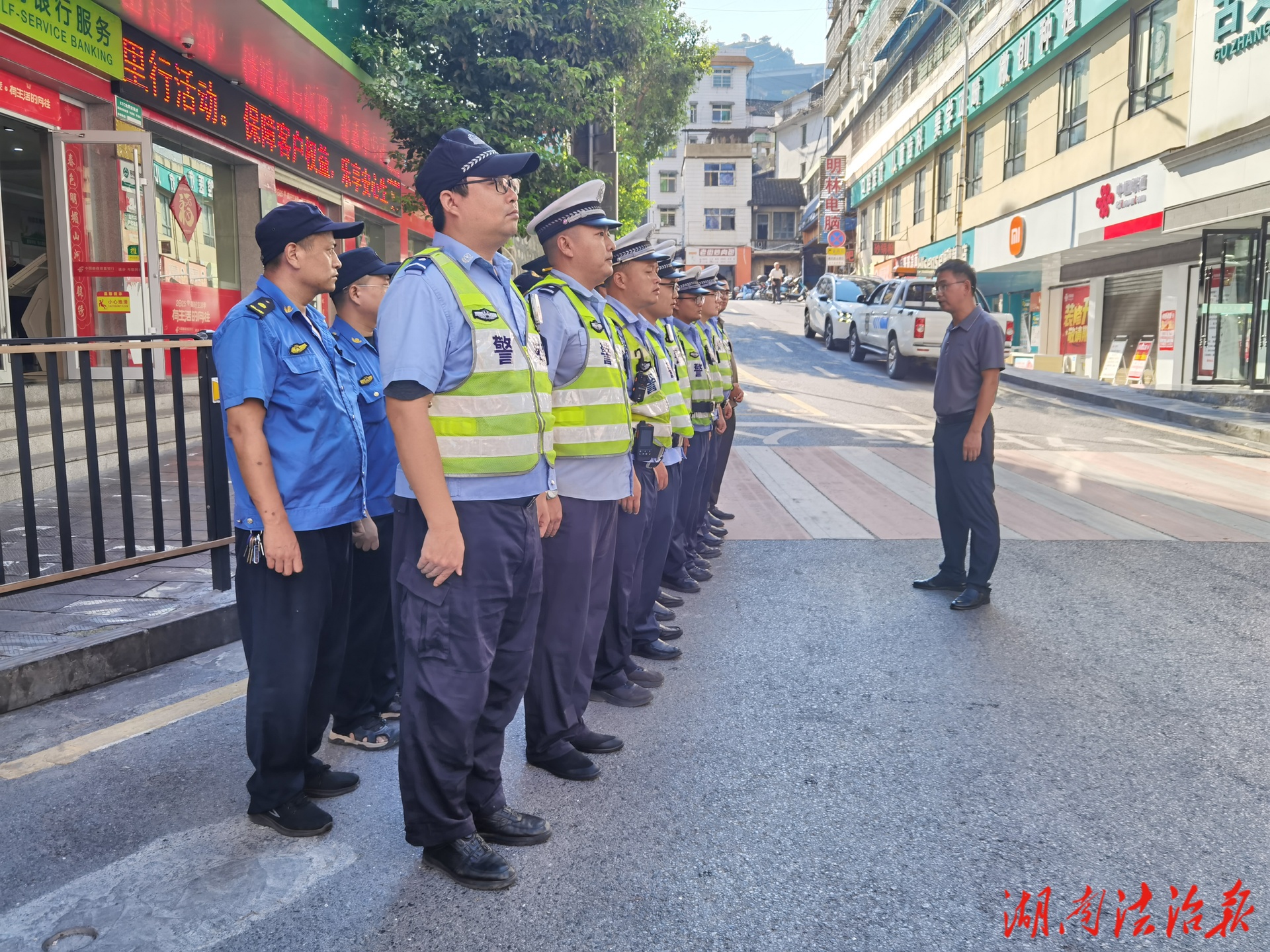 惩教结合治顽疾，城区交通换新颜—古丈开启城区交通秩序整治行动