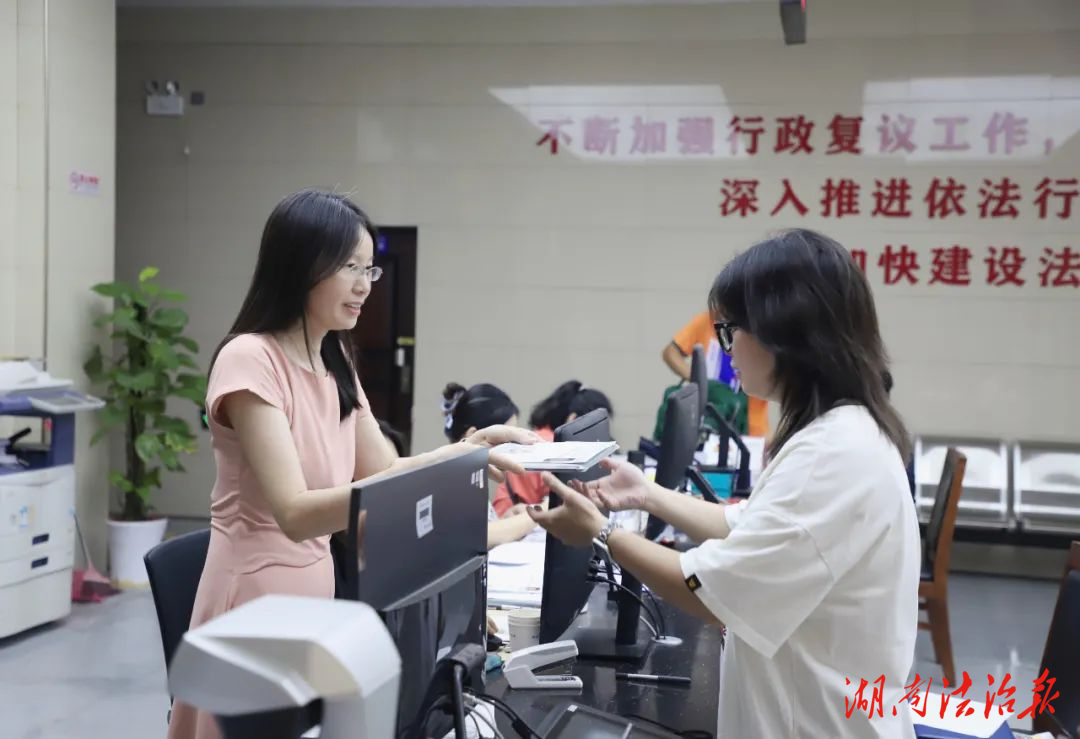 娄底市2025届应届毕业生法律职业资格证书发放工作有序推进