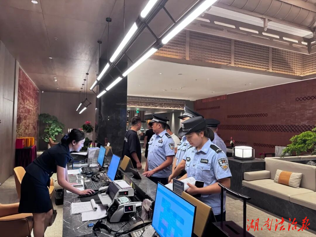 龍山縣公安局開展“平安護航2025”第三次集中清查行動