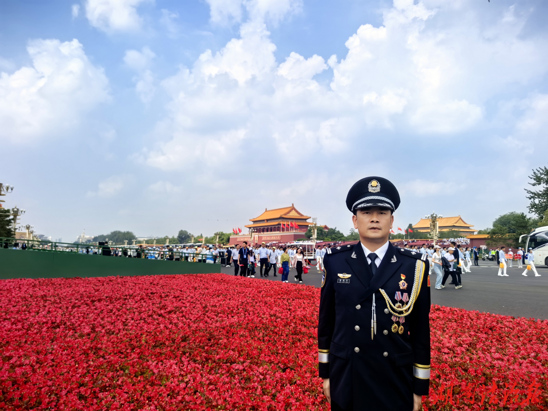 ?“心潮澎湃！”閱兵觀禮臺(tái)上的公安英模，有個(gè)“楓橋”夢