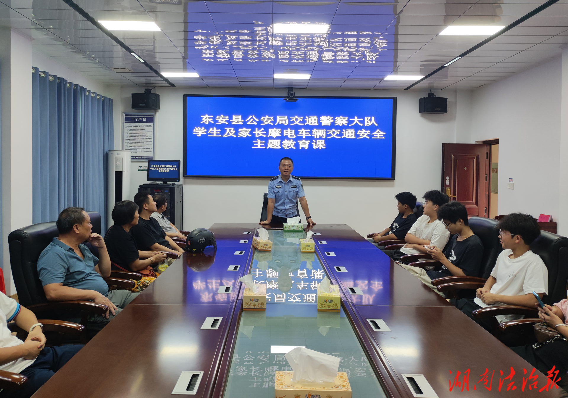 東安：柔性執(zhí)法護(hù)平安 摩電整治教育先?行