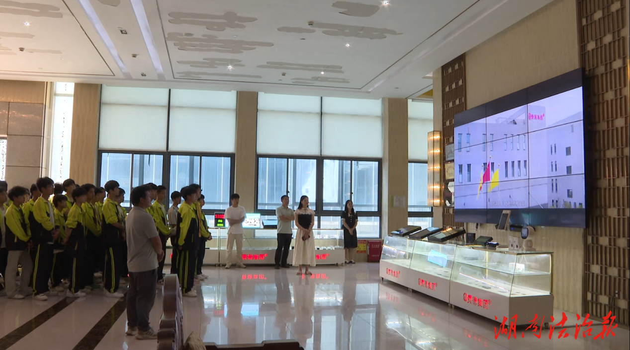 【2025年職業(yè)教育活動周】江華職中：職教周里進企業(yè)，實訓(xùn)強技促成長