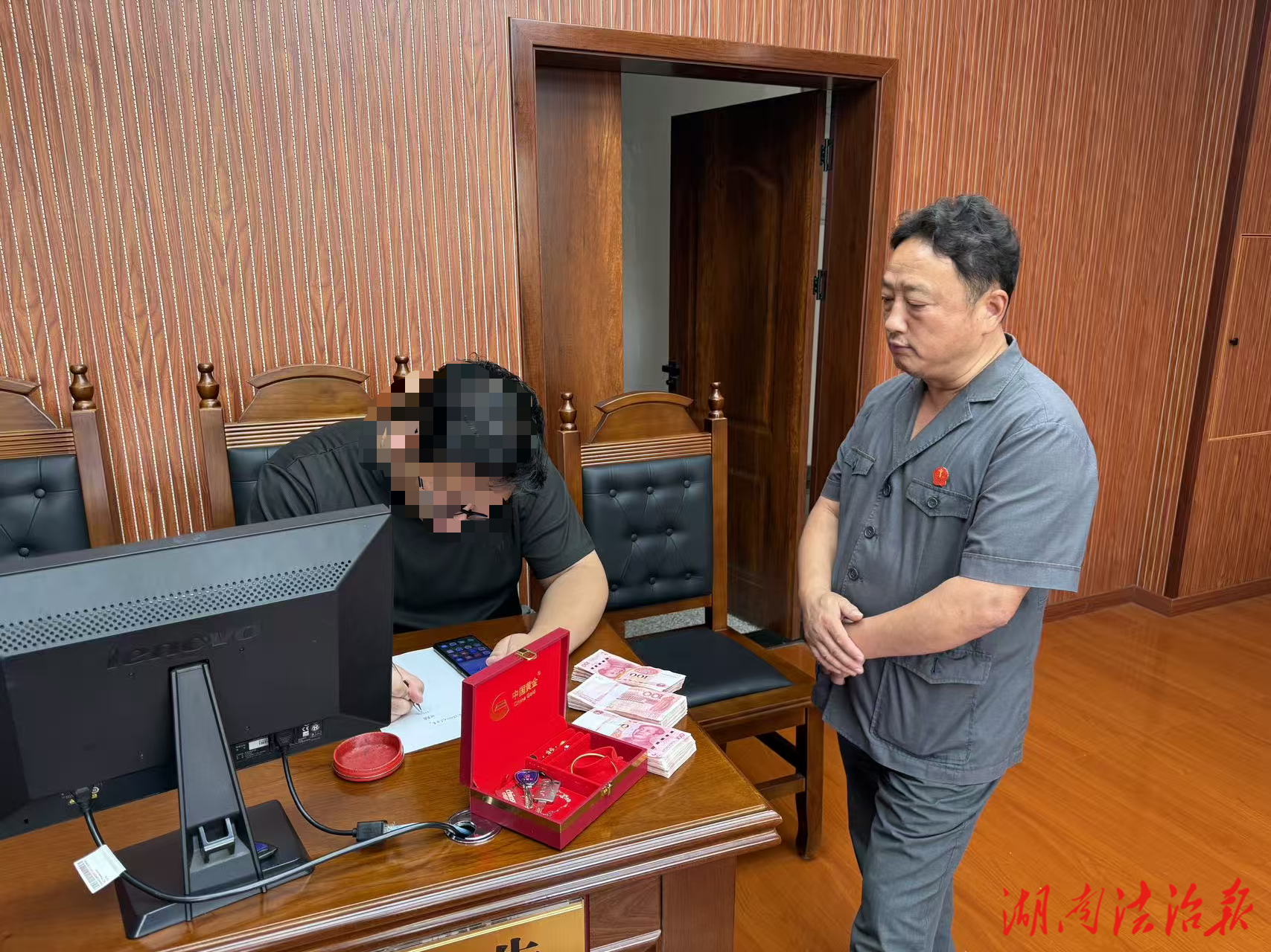 講通情理法，案款當(dāng)庭清——永順法院一法官多次促成案款即時履行獲好評