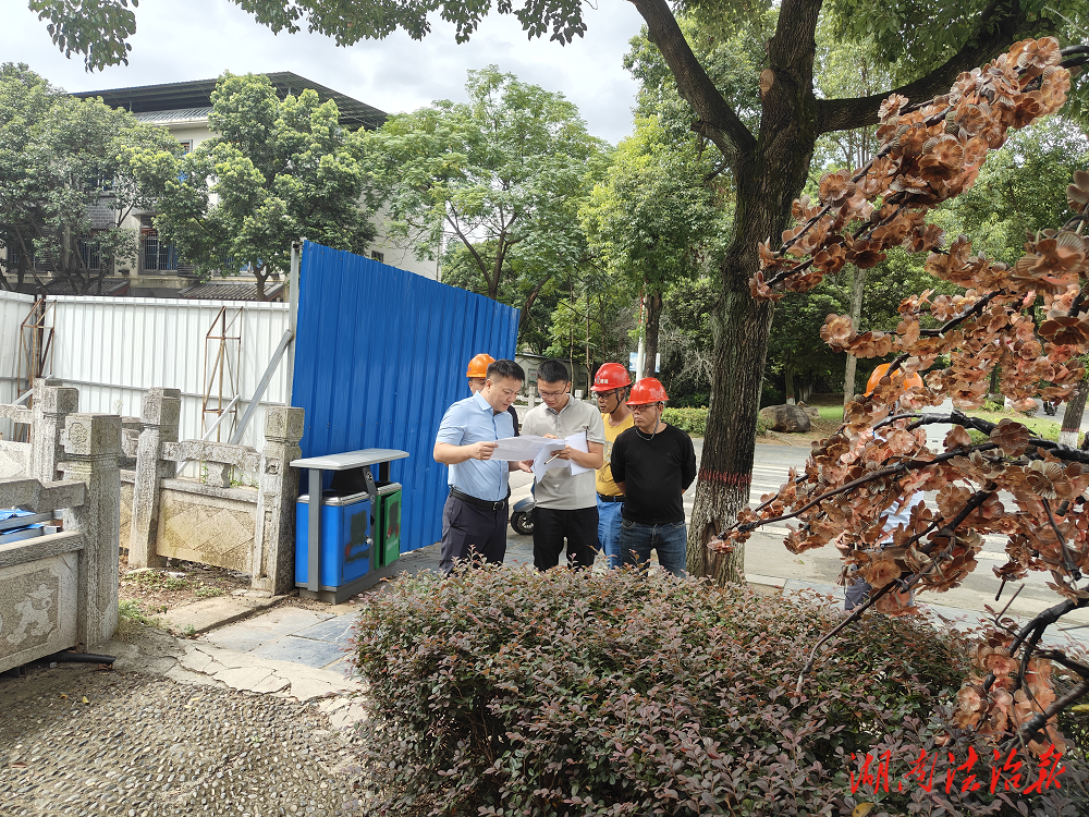 文斌调研重点项目建设