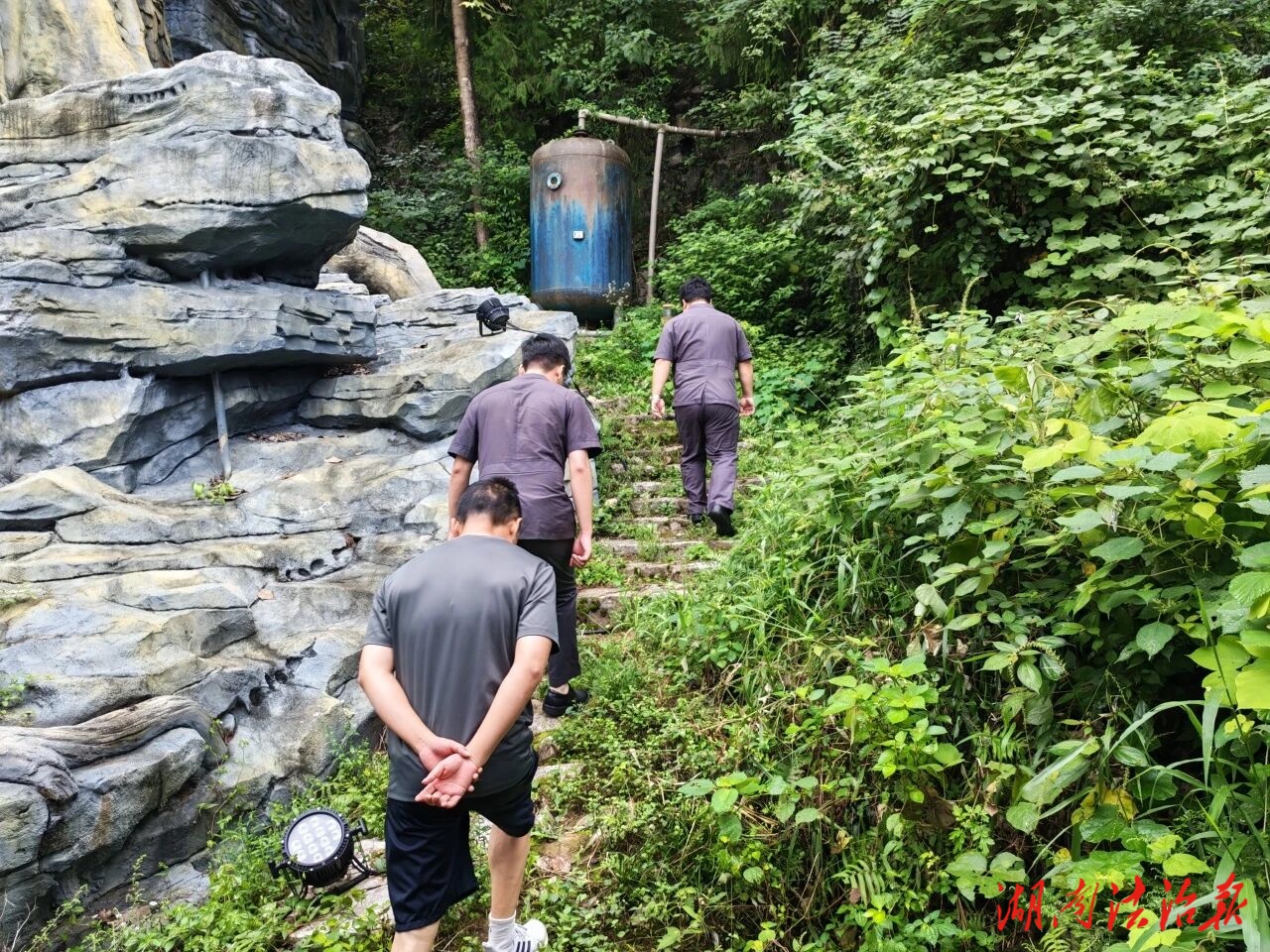 實地調(diào)解+履約保障：江埡法庭“組合拳”速解6.9萬元貨款糾紛