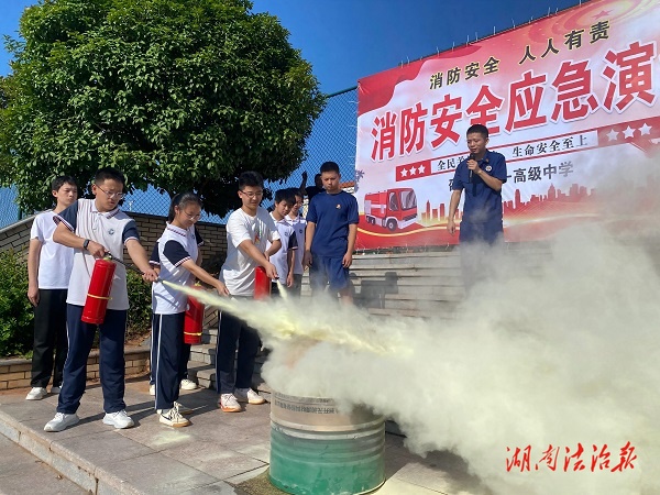 邵陽縣大隊(duì)“三式”宣傳法筑牢秋季消防安全防線