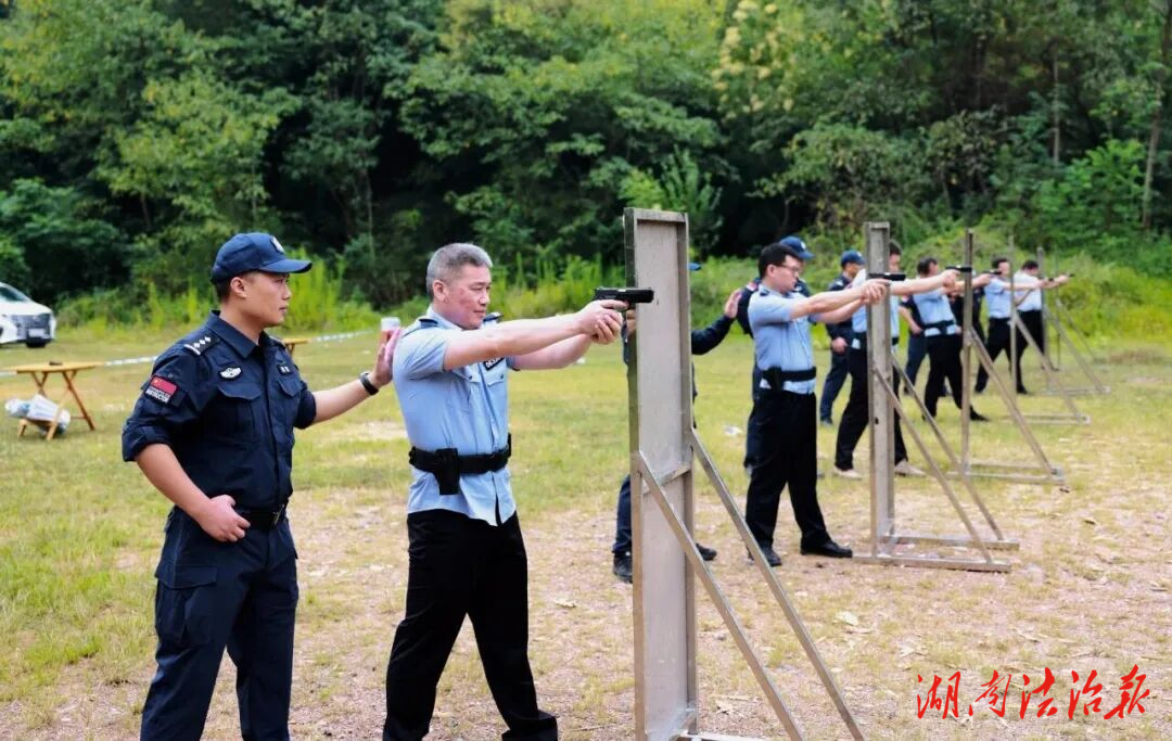 強技能 保平安——邵陽縣公安局組織開展實彈射擊訓(xùn)練