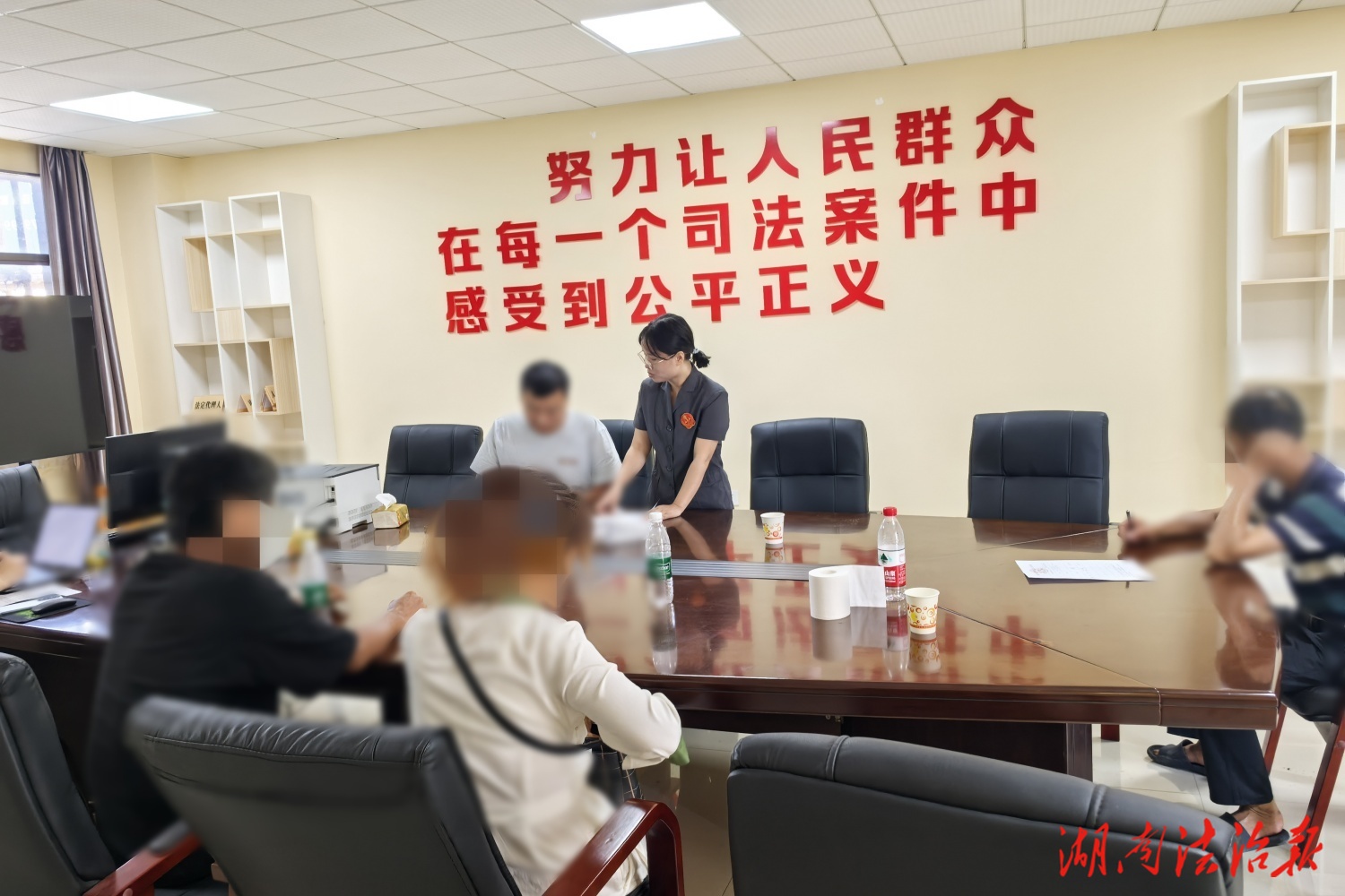 狗未咬人，主人為何也要賠？赫山法院法官巧解“無接觸式”侵權(quán)糾紛