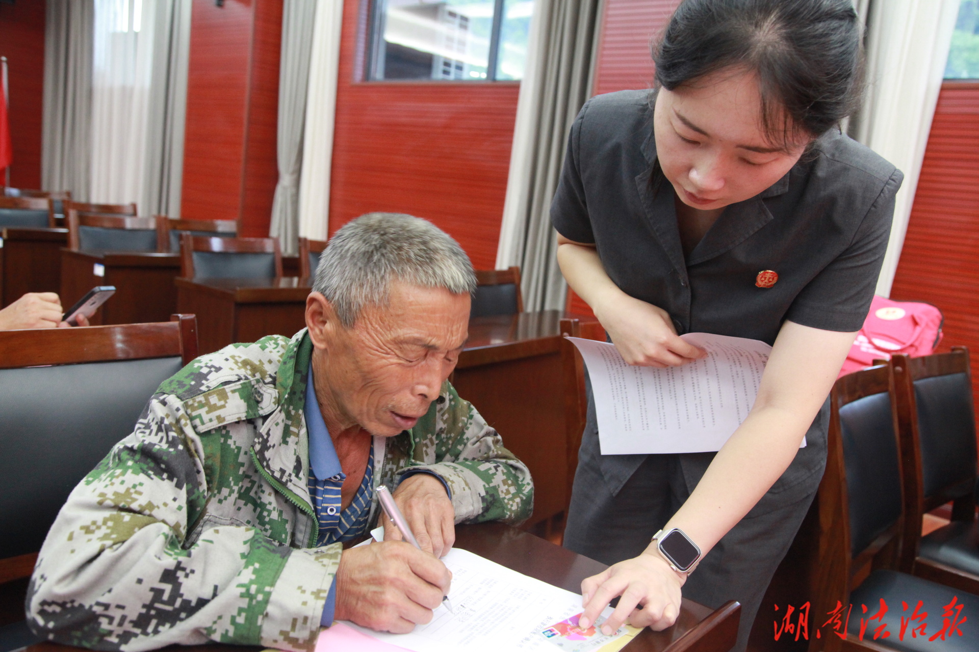 集中執(zhí)行顯成效 案款兌現(xiàn)暖民心