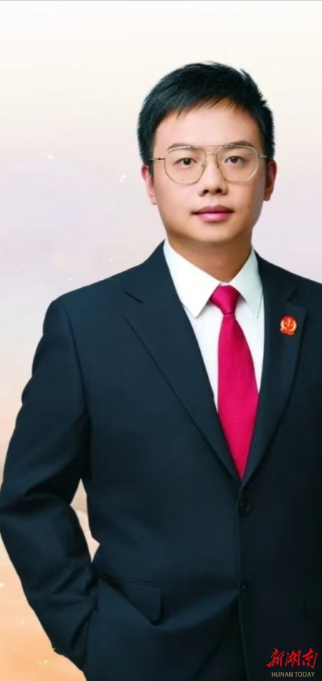 当好法治建设的“螺丝钉”