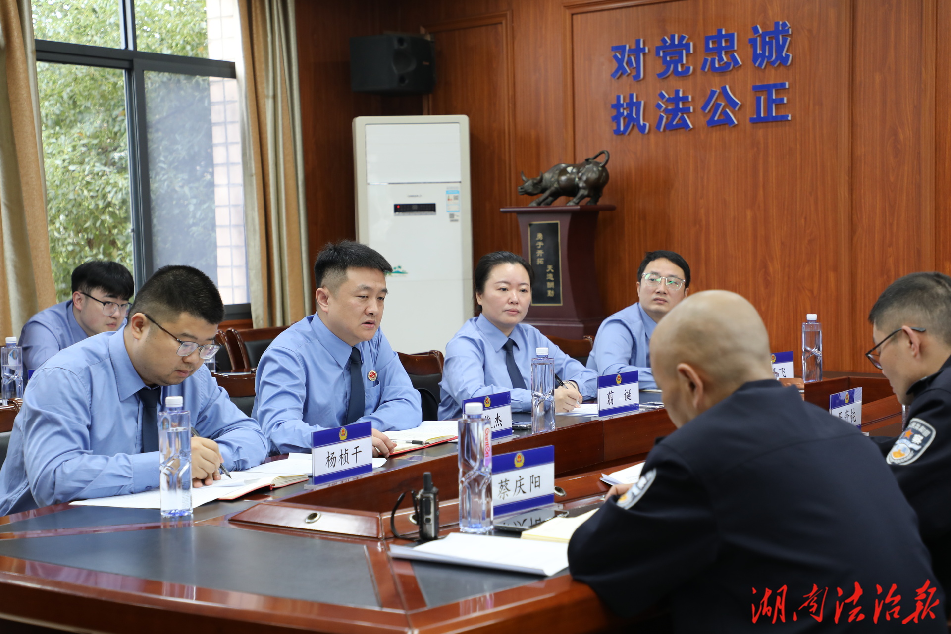 法治護航 檢所同心  ——益陽市檢察機關(guān)與市強戒所召開工作聯(lián)席會議