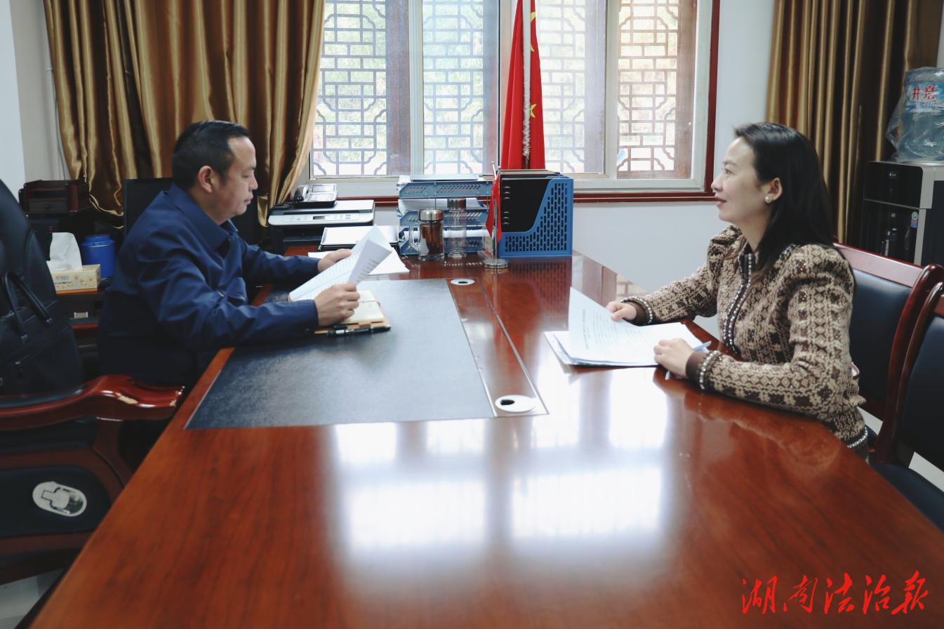 代表委員聯(lián)絡(luò)丨鳳凰法院：院長走訪省人大代表樊忠清，聽需問計(jì)促發(fā)展