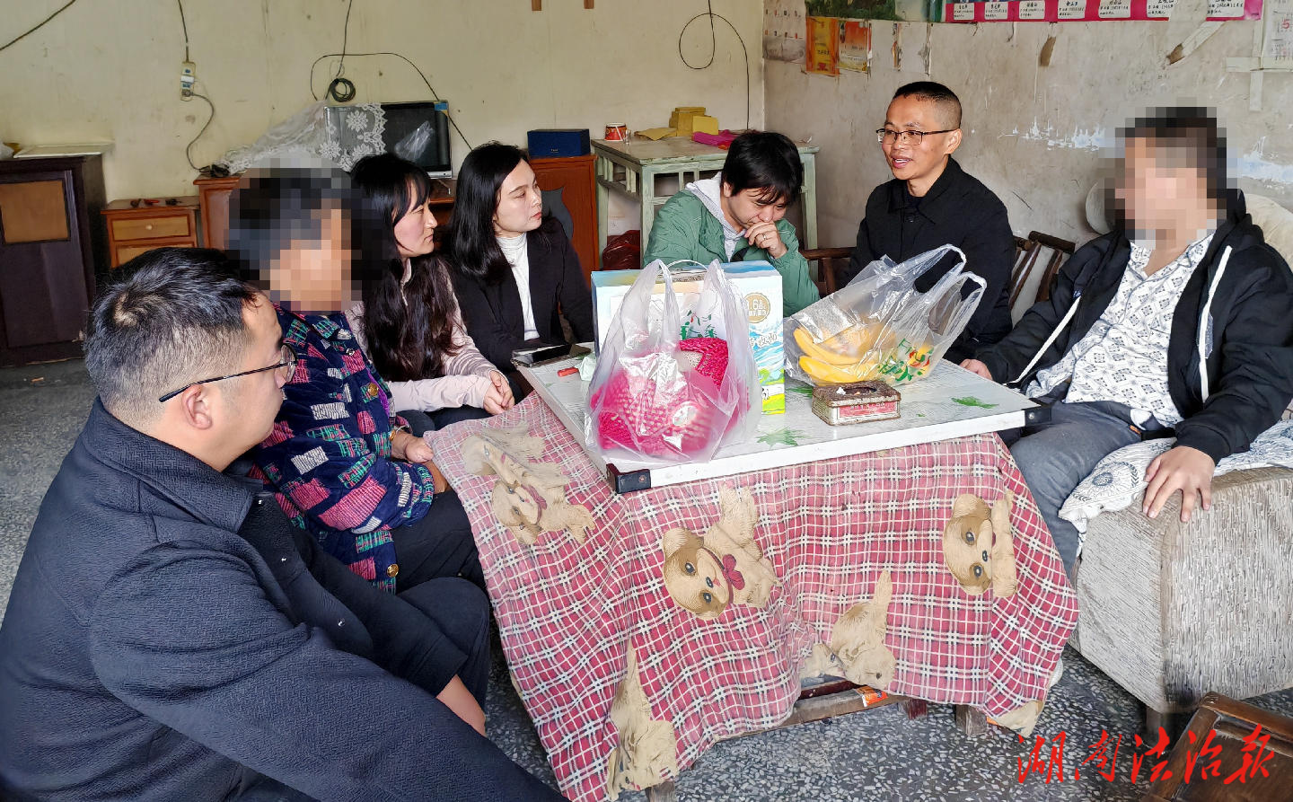 瀘溪法院聯(lián)動多方為困難當事人撐起“保障傘”