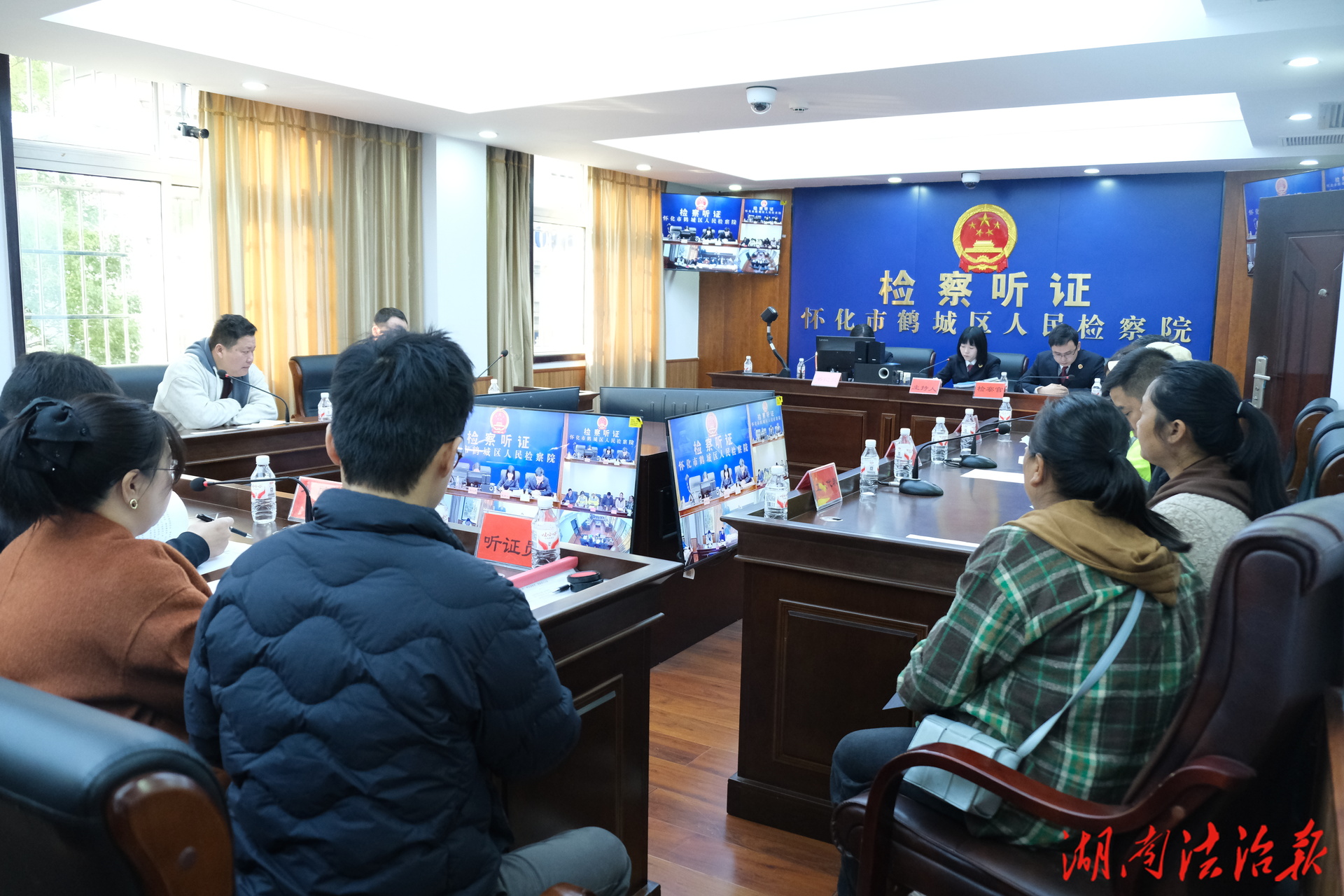 鶴城檢察：司法有溫度，監(jiān)督有力度，公益訴訟為快遞員、戶外勞動者撐起權(quán)益“保護傘”