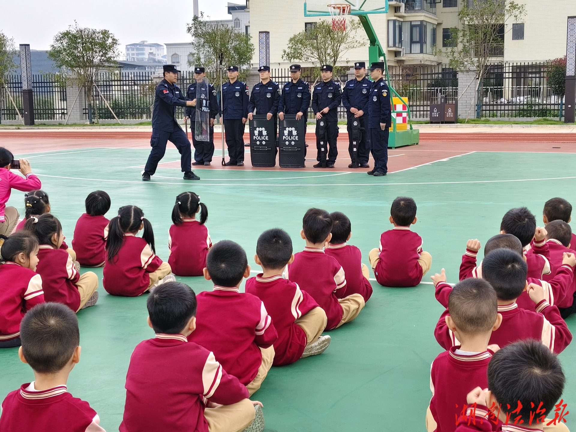 【警營開放日】藍(lán)山公安：童心探警營 萌娃邂逅“警”彩