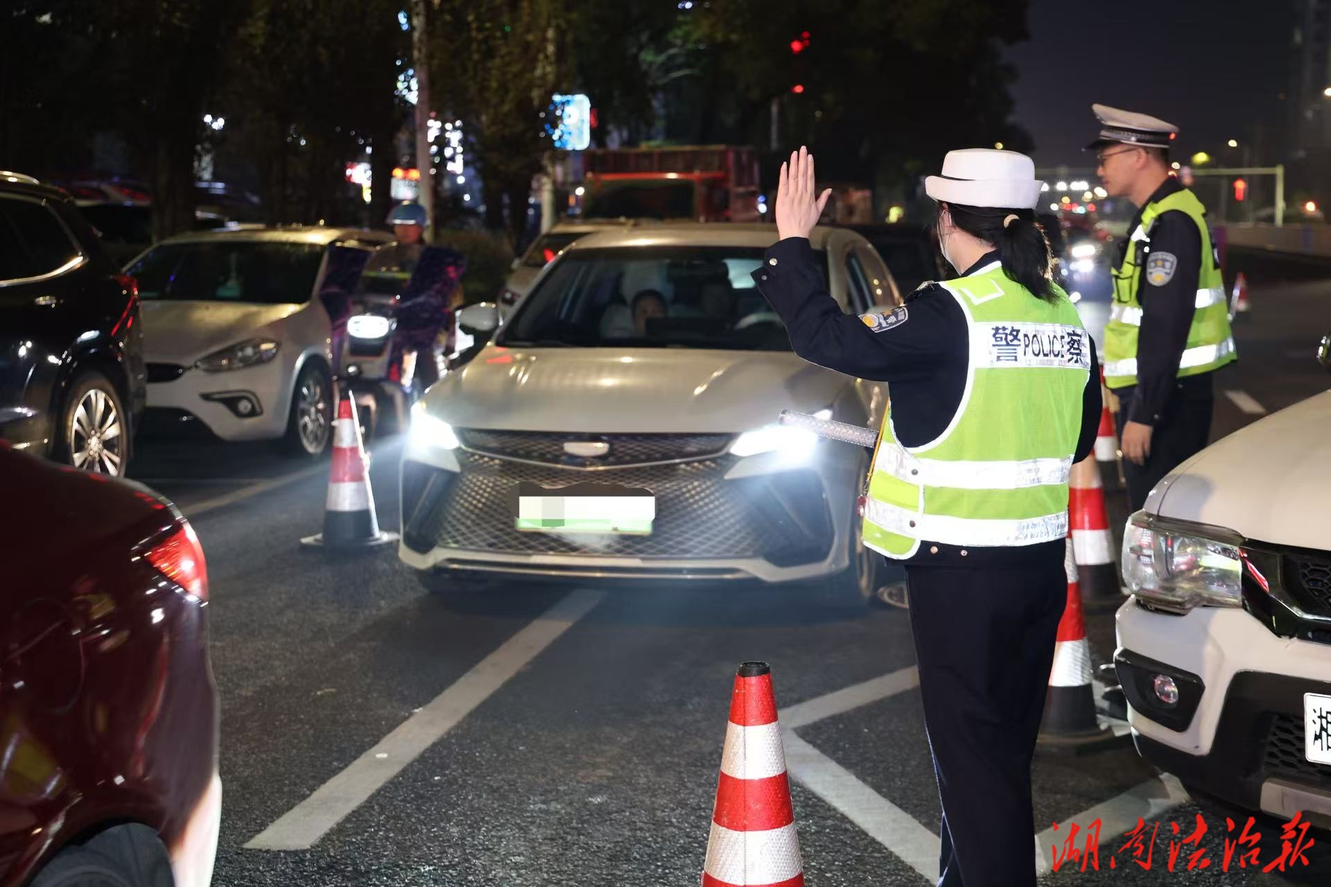 新田公安開展集中清查 為“湘超”擦亮平安底色