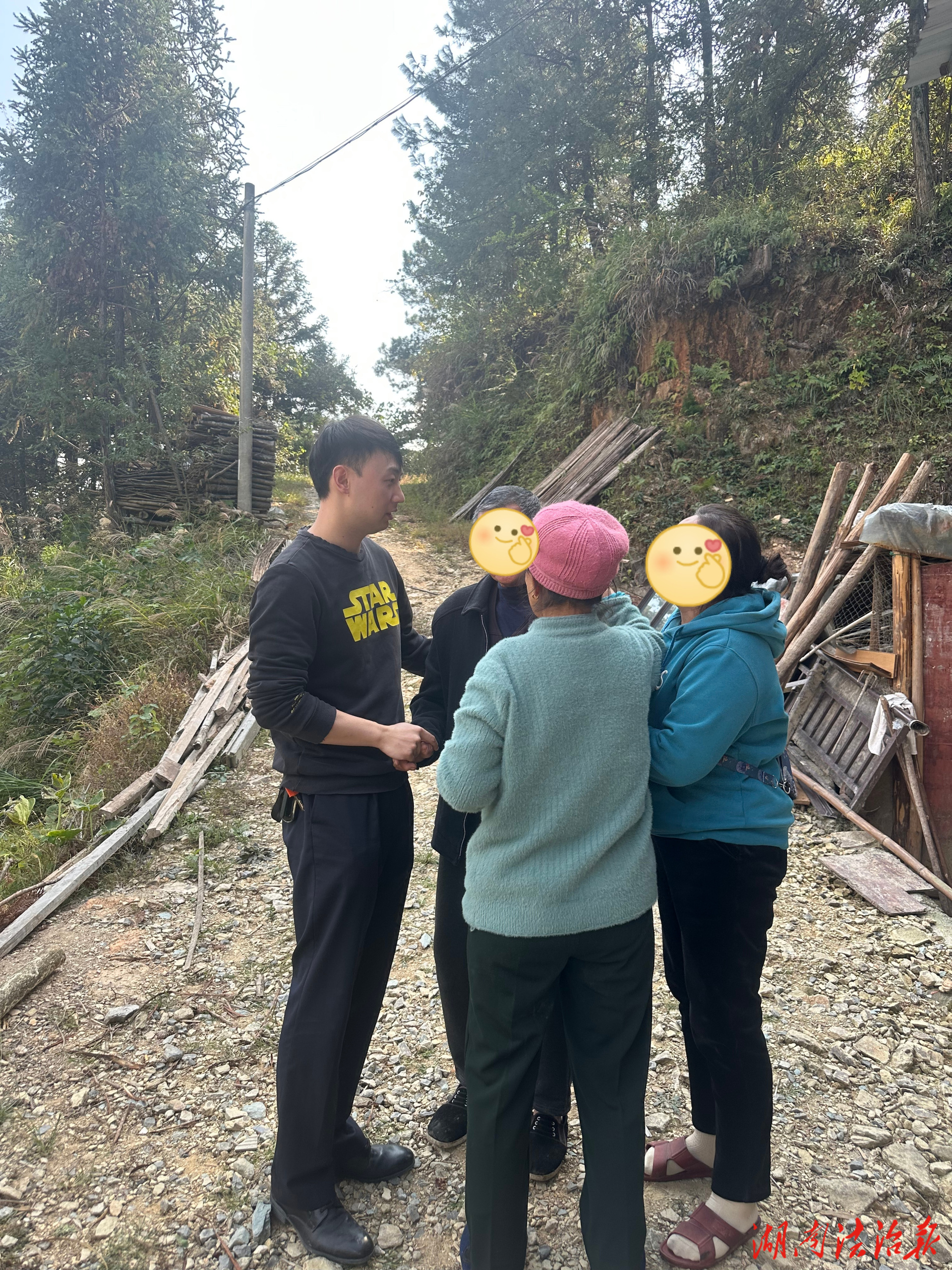 警犬“吉利”立功！辰溪警方救助八旬走失老人平安回家