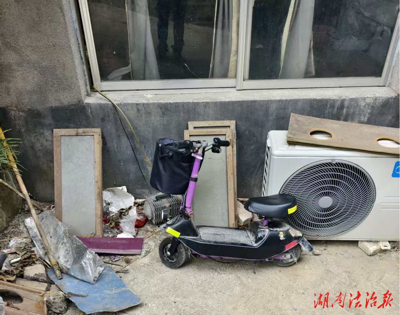 電動自行車違規(guī)充電！城步消防一店主被警告處分