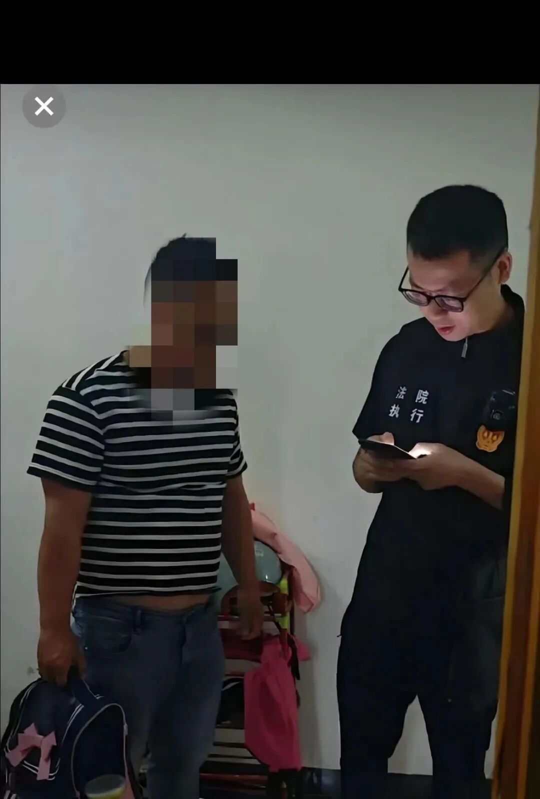 靖州法院：清晨蹲守促執(zhí)結(jié)，拖欠工資終履行