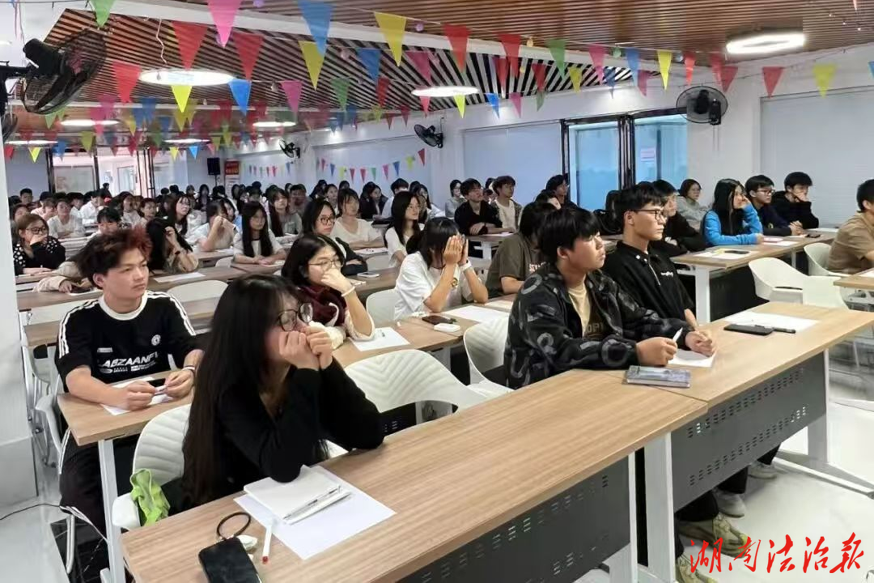 衡陽市第二精神病醫(yī)院：攜心理講座進校園為職院學子破除認知偏見