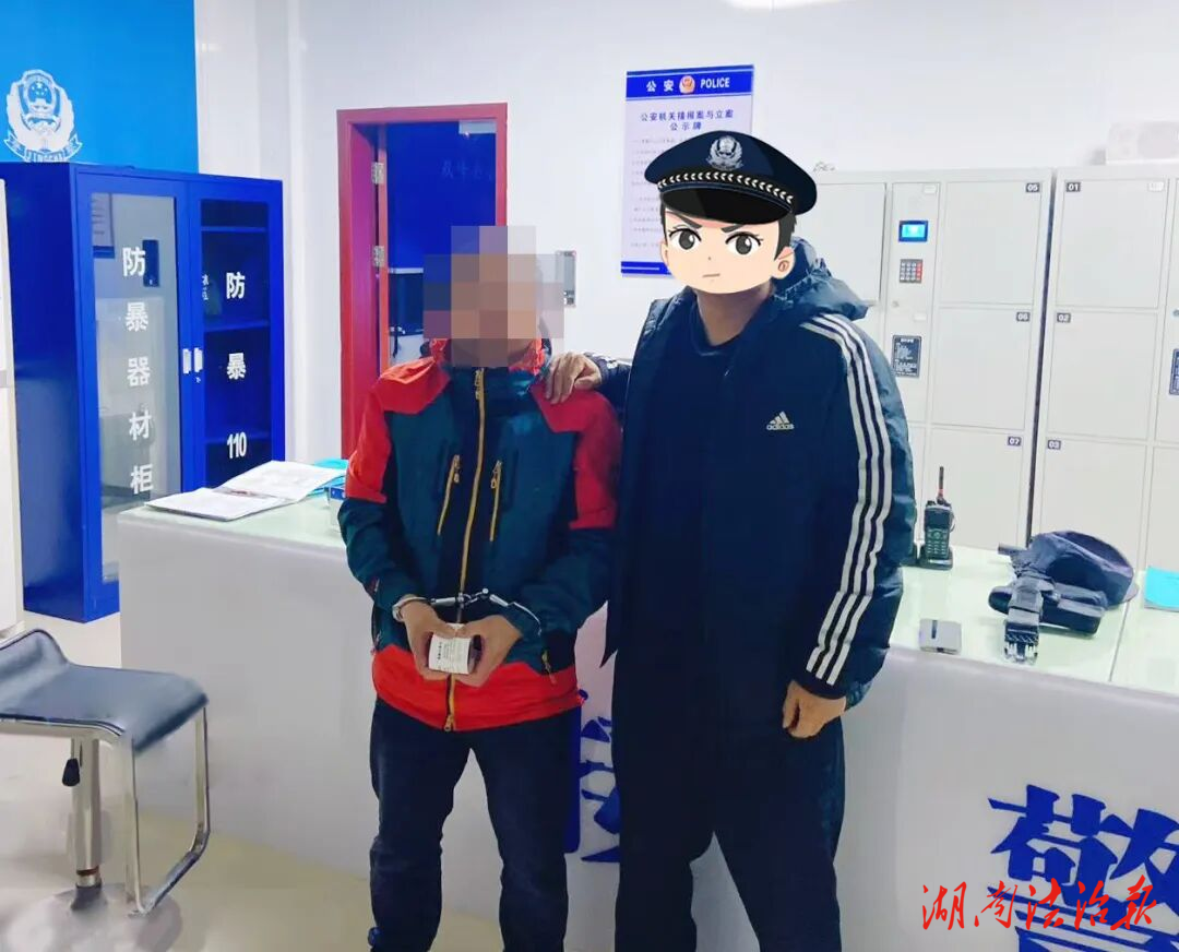 零容忍！男子深夜張貼“涉黃”小廣告被拘