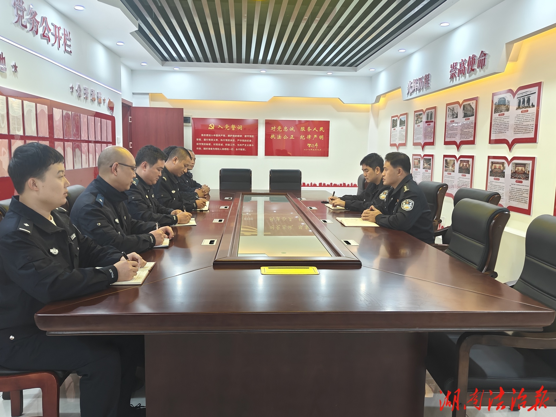 新田公安：警營夜學(xué)“充電忙”素質(zhì)強(qiáng)警“不止步”