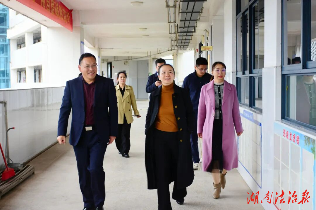 政協(xié)賦能強(qiáng)特色 調(diào)研護(hù)航啟新程——零陵區(qū)政協(xié)教育科技界委員工作室助推科學(xué)高中建設(shè)