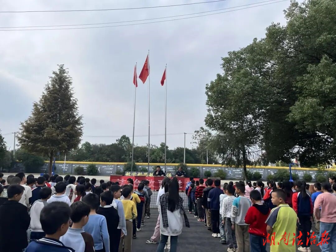 法治課堂進校園，護航青春助成長