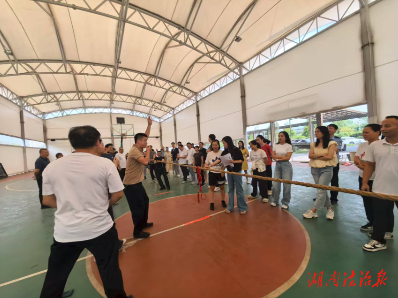 ?凝心聚力展風采 雙牌法院工會拔河賽激揚團隊豪情