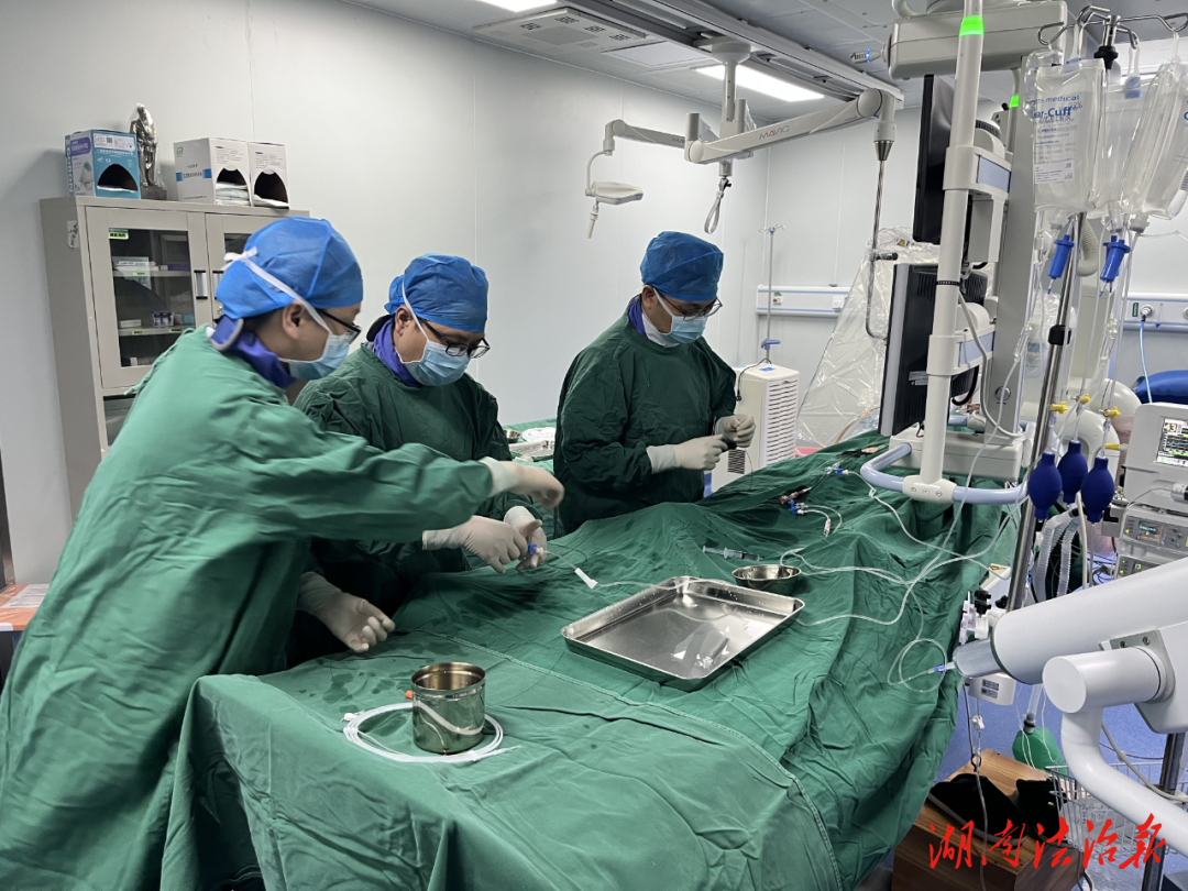 道县中医医院：成功完成首例颅内多发动脉瘤血流导向密网支架置入术