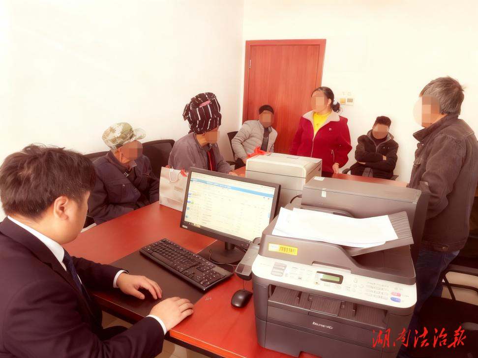 彩禮返還“卡殼”？“法俗共融”促執(zhí)行 ——鳳凰法院執(zhí)結(jié)一起婚約財產(chǎn)糾紛案紀實