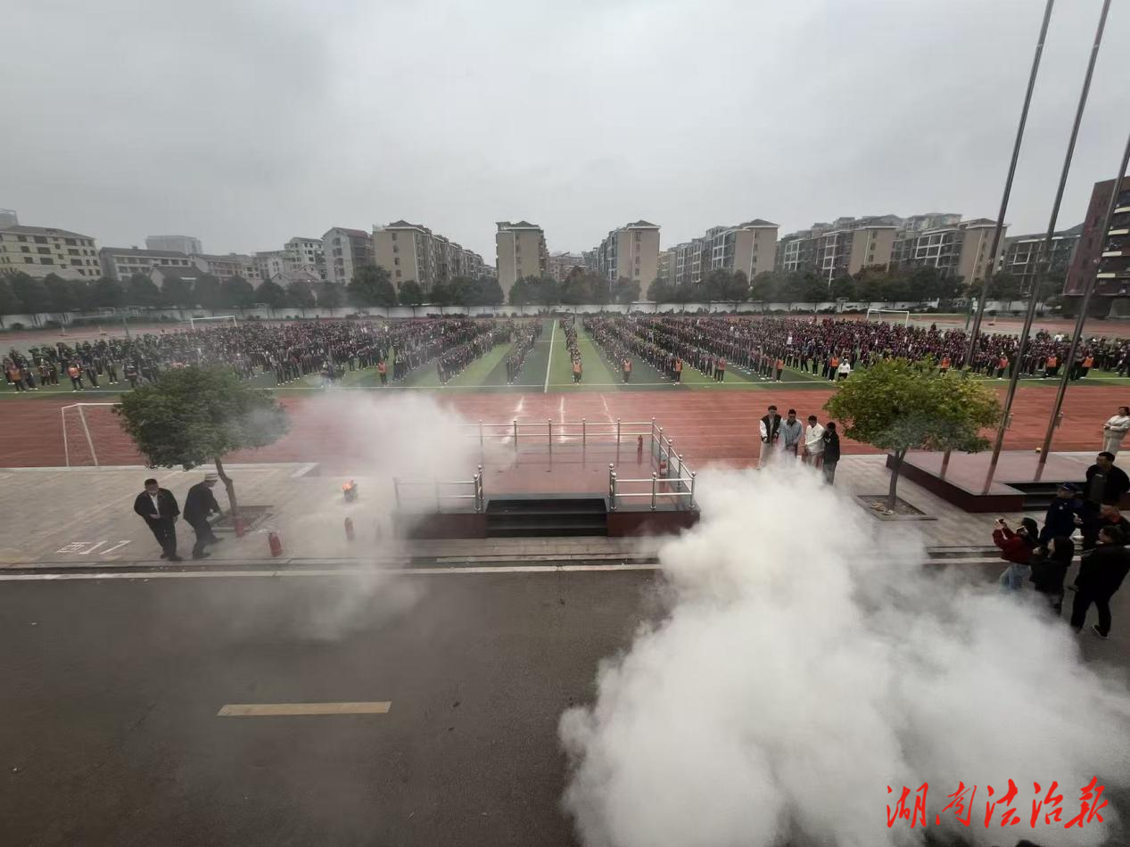 資陽(yáng)區(qū)消防救援大隊(duì)深入開(kāi)展“消防宣傳月”進(jìn)校園活動(dòng)