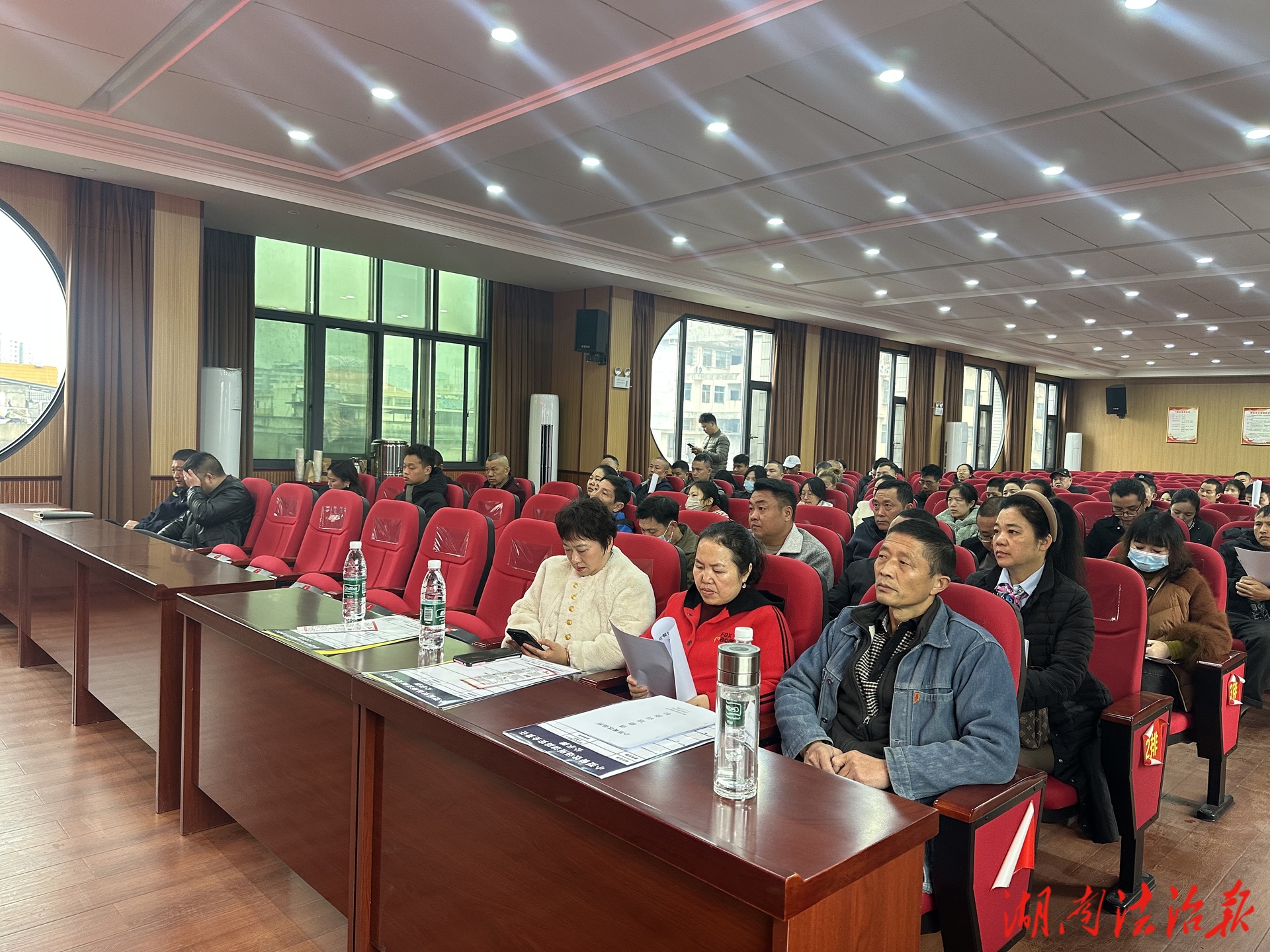 邵陽縣消防救援大隊(duì)榮獲2025年度邵陽縣高質(zhì)量發(fā)展先進(jìn)集體