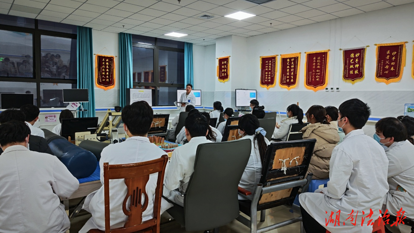 以學(xué)賦能強(qiáng)本領(lǐng)，精進(jìn)診療護(hù)安康——寧遠(yuǎn)縣中醫(yī)醫(yī)院康復(fù)科開(kāi)展進(jìn)修培訓(xùn)分享交流活動(dòng)