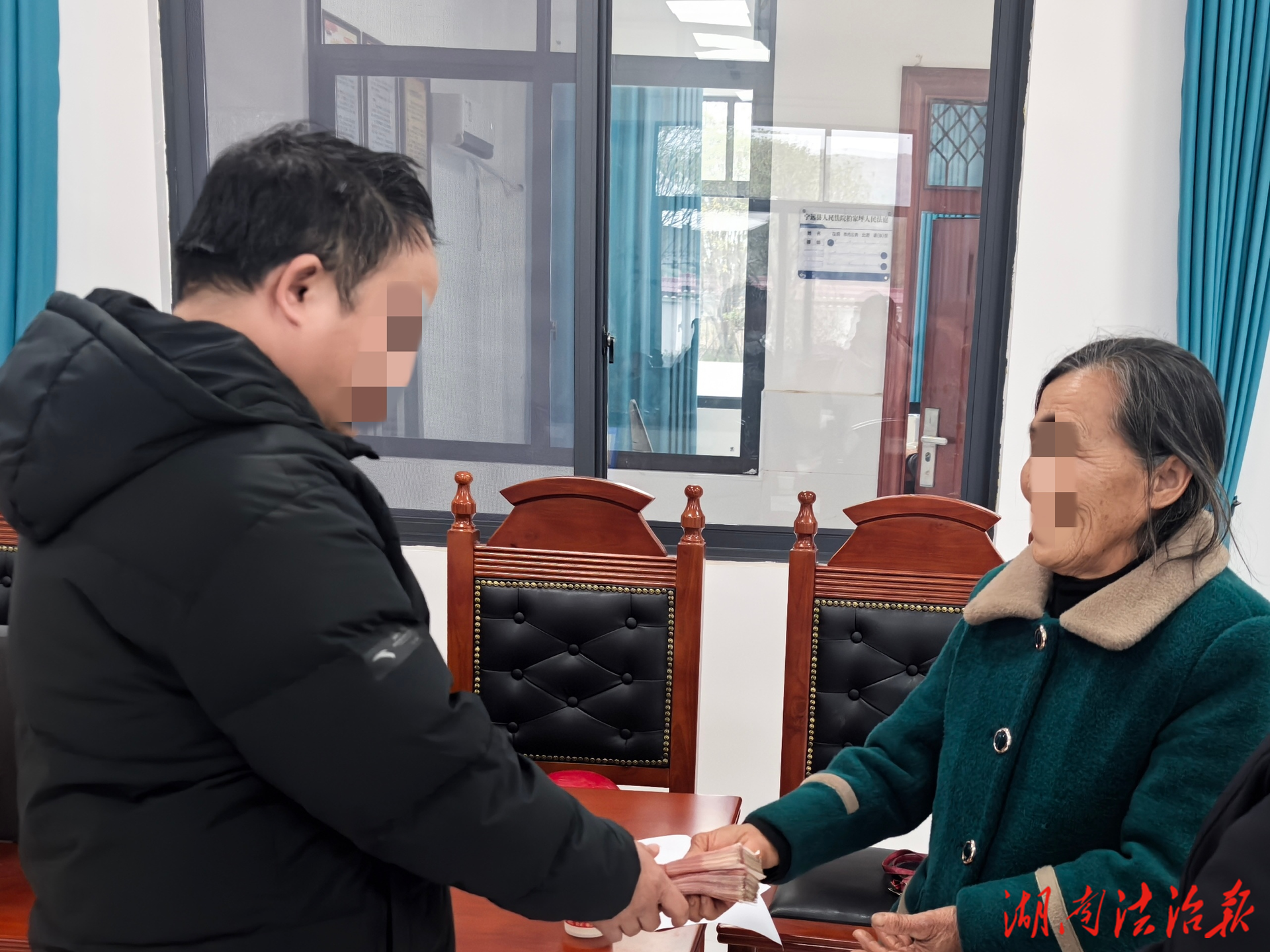 寧遠縣法院：交通事故引糾紛，傾情調解促和諧