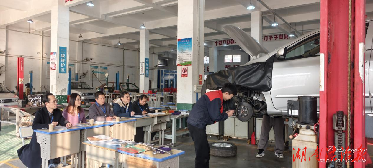 以赛促教强本领 精进技能育良才——永州市综合职业中等专业学校第二届教师专业素养与技能基本功比武圆满举行