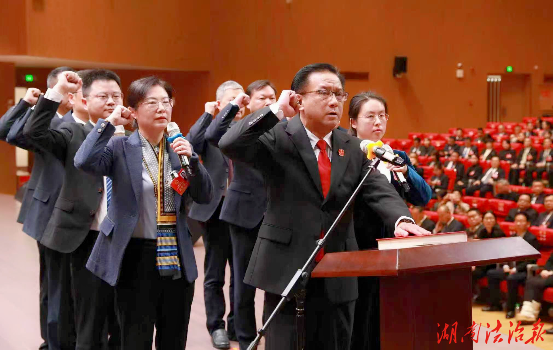 柏广衡全票当选常德市中级人民法院院长