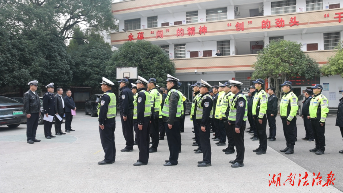 祁阳交警“宣讲+整治”双发力！元旦前夕为农村安全加码