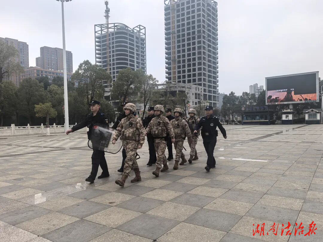 【邵東公安·我身邊的先進典型】吳慶鋒：忠誠跨越軍與警 實干護航千萬家
