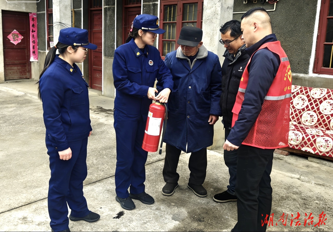 北塔消防聯(lián)合街道社區(qū)開展“敲門入戶”守護(hù)特殊群體