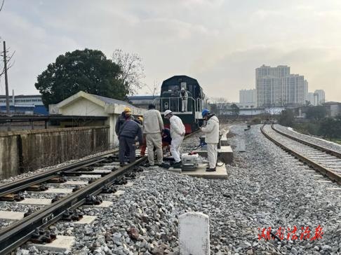 正式通车！株洲金山工业园产业新城铁路专用线进入运营阶  段