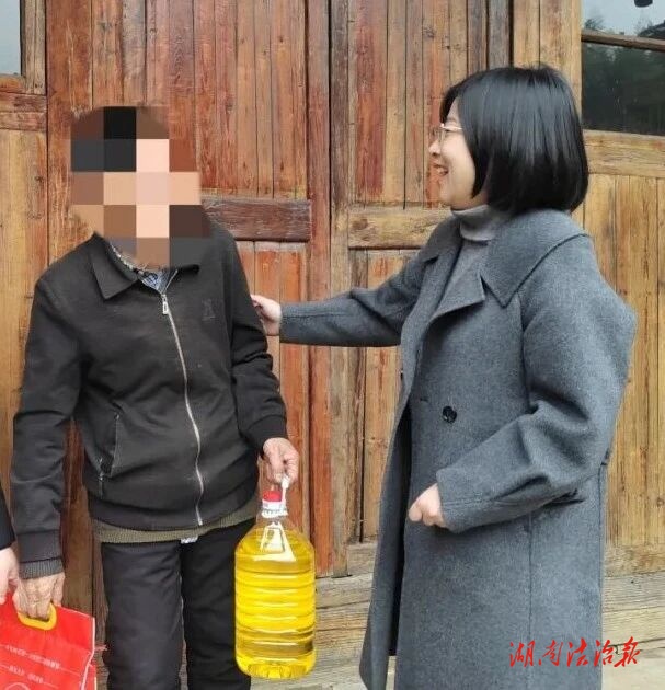 鼎城檢察：走訪慰問(wèn)送關(guān)懷 真情幫扶暖人心