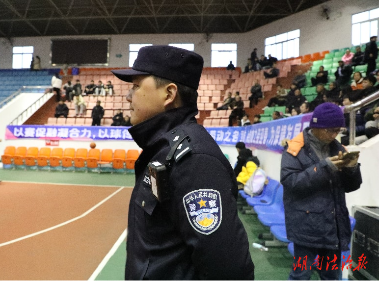 賽事暖警護平安 反詐宣傳入人心——保靖公安護航湖南“茶BA”全明星籃球邀請賽圓滿落幕