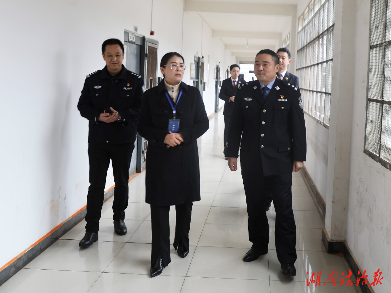 沅陵縣檢察院開展節(jié)前監(jiān)管場所安全大檢查